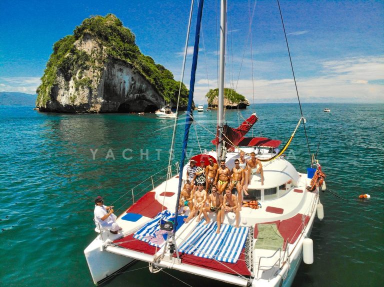 catamaran_en_renta_lagoon_38