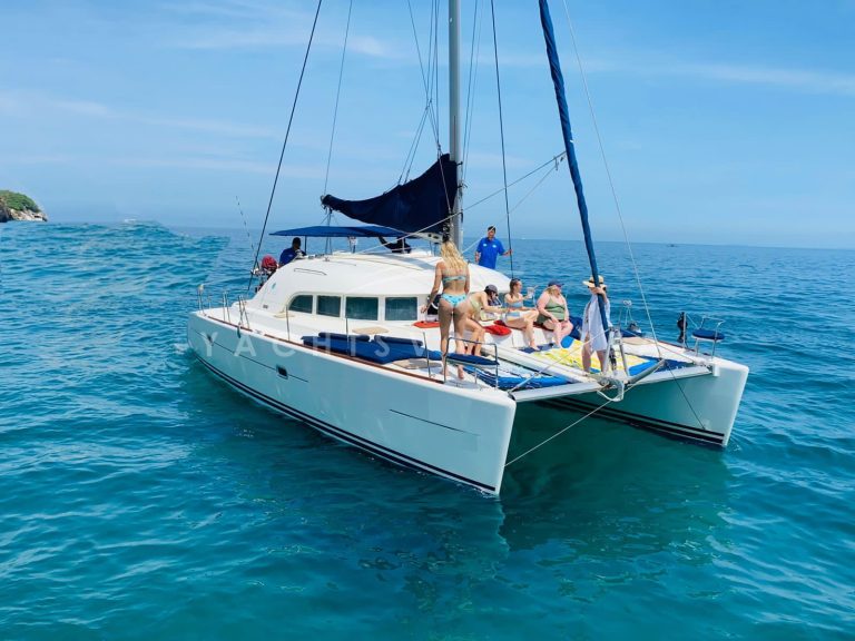 catamaran_en_renta_puerto_vallarta_lagoon_38