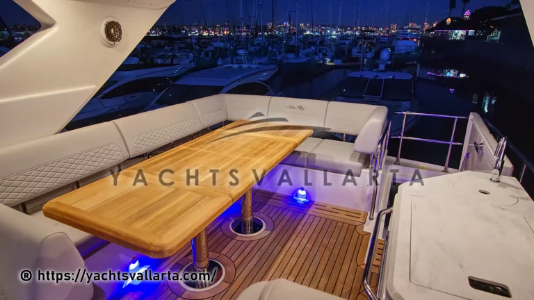 searayl55fly2018_yacht_rental_puerto_vallarta (11)