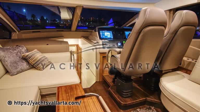 searayl55fly2018_yacht_rental_puerto_vallarta (14)